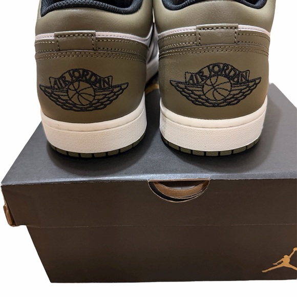 SOLD - Picture 6 of 6